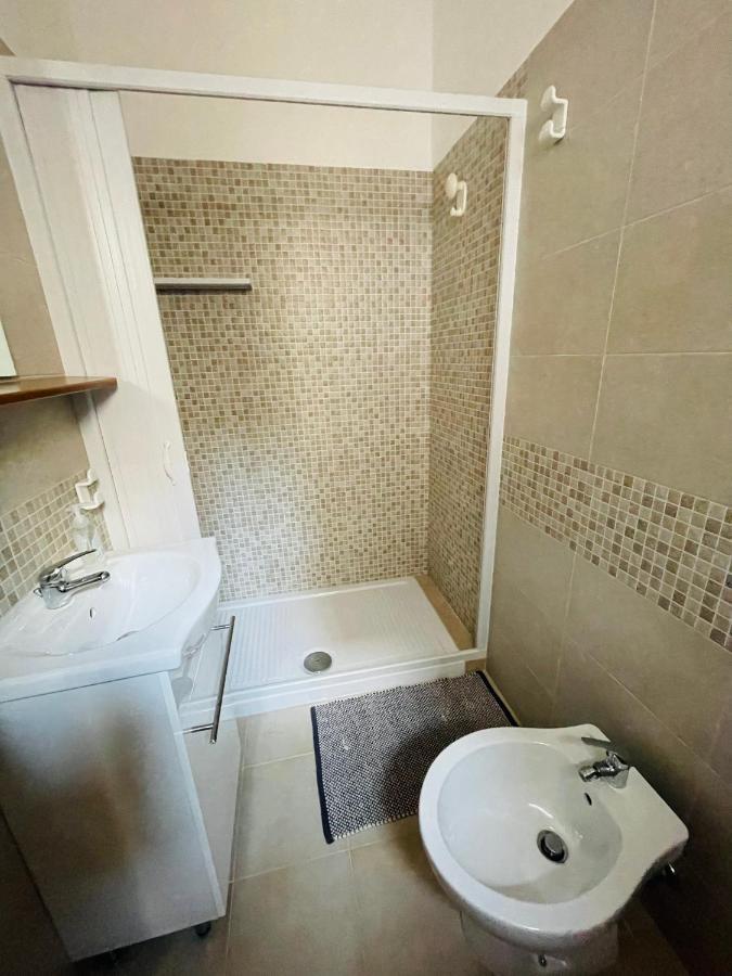 Lovely 2 Bedroom Rental Unit,Patio And Close Beach San Pietro in Bevagna Dış mekan fotoğraf
